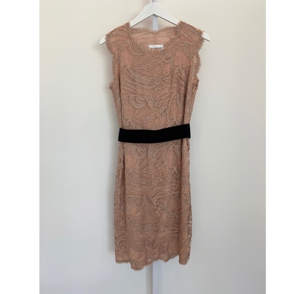 EMILIO PUCCI BLUSH LACE BELTED DRESS SIZE IT 42 / US 8 NWOTS! - Picture 2 of 15